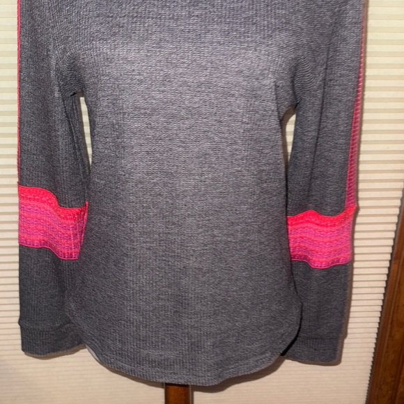 Natural Life Size Large London Trim Top Women's Gray Pink Long Sleeve Top shirt - Picture 3 of 15